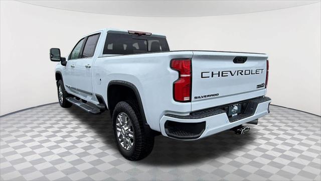 2026 Chevrolet Silverado 2500HD Crew Cab, Standard Bed, High Country, 4WD