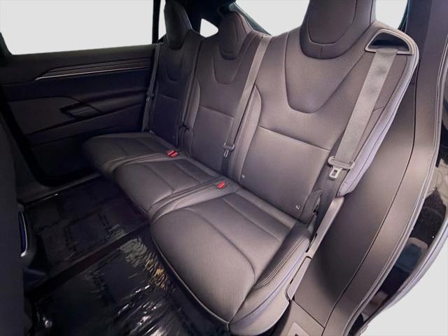 2023 Tesla Model X Standard Range