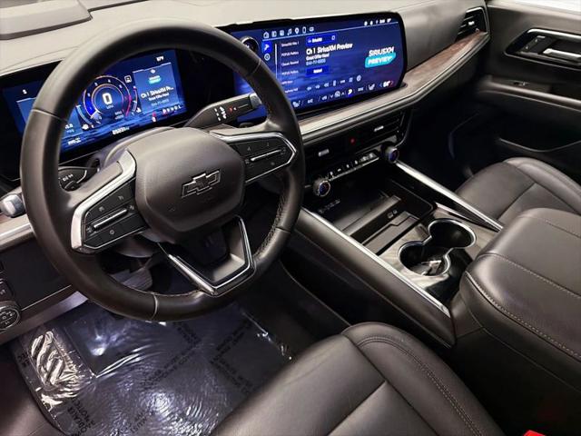 2025 Chevrolet Suburban 4WD Z71