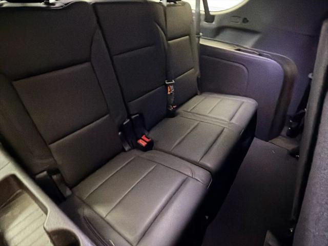 2025 Chevrolet Suburban 4WD Z71