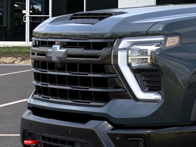 2026 Chevrolet Silverado 2500HD Crew Cab, Standard Bed, LT, 4WD