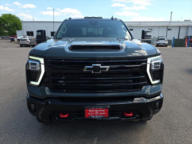 2026 Chevrolet Silverado 2500HD Crew Cab, Standard Bed, LT, 4WD