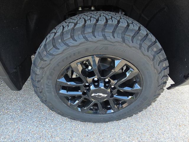 2026 Chevrolet Silverado 2500HD Crew Cab, Standard Bed, LT, 4WD