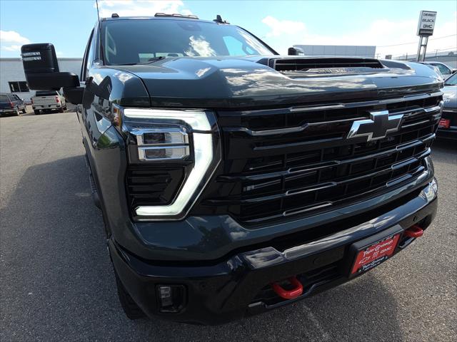 2026 Chevrolet Silverado 2500HD Crew Cab, Standard Bed, LT, 4WD