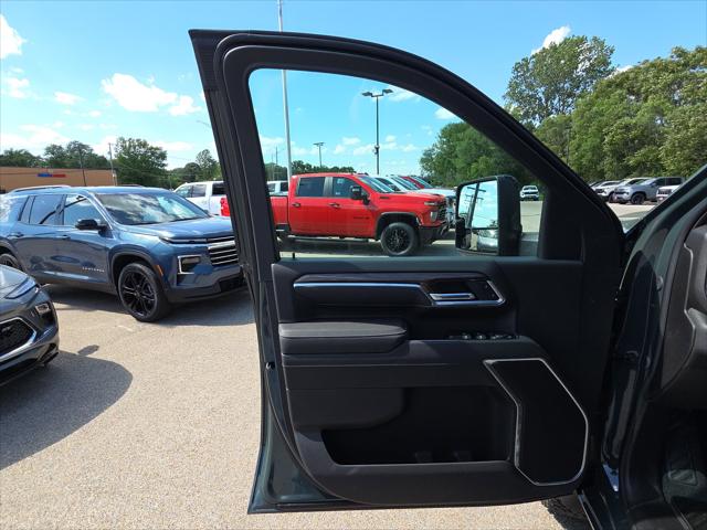 2026 Chevrolet Silverado 2500HD Crew Cab, Standard Bed, LT, 4WD
