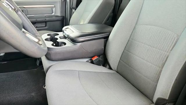 2024 Ram 1500 Classic SLT Quad Cab 4x4 6'4" Box