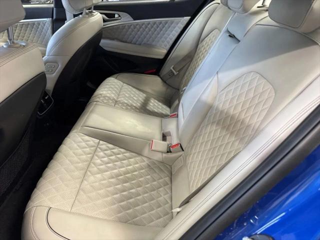 2023 Genesis G70 3.3T RWD