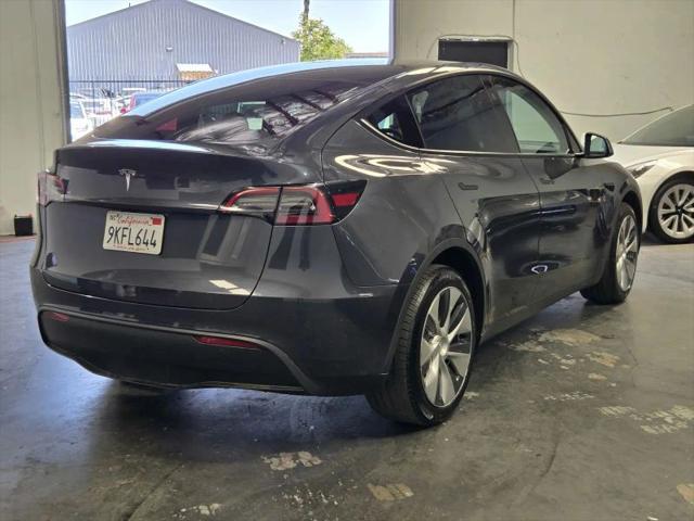 2023 Tesla Model Y RWD