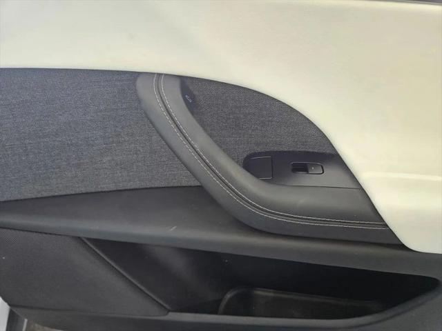 2023 Tesla Model X Plaid Tri Motor All-Wheel Drive