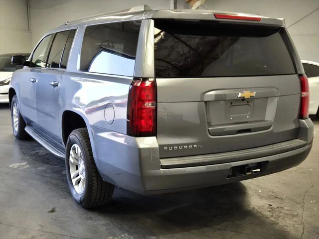 2020 Chevrolet Suburban 4WD LT