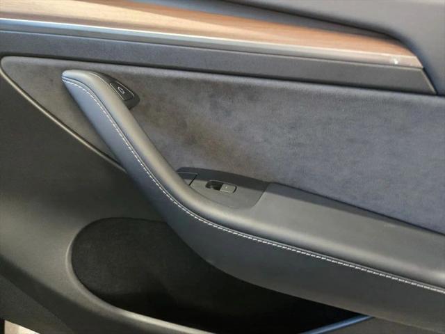 2024 Tesla Model Y Performance Dual Motor All-Wheel Drive