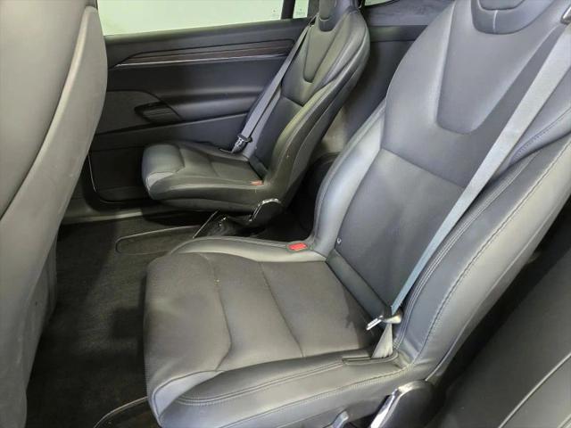 2025 Tesla Model X Long Range