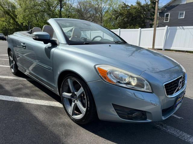 2011 Volvo C70 T5