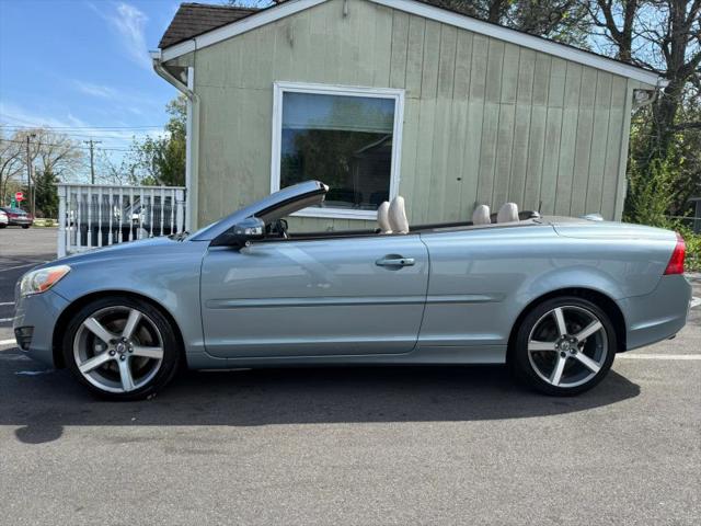 2011 Volvo C70 T5