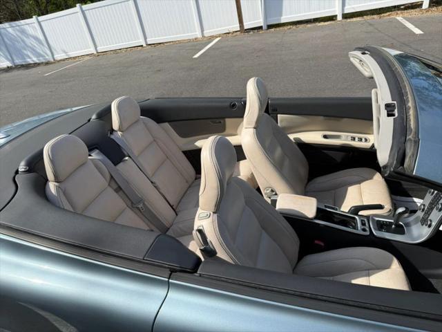 2011 Volvo C70 T5