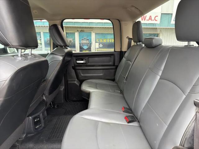 2019 Ram 3500 Tradesman Crew Cab 4x4 8' Box