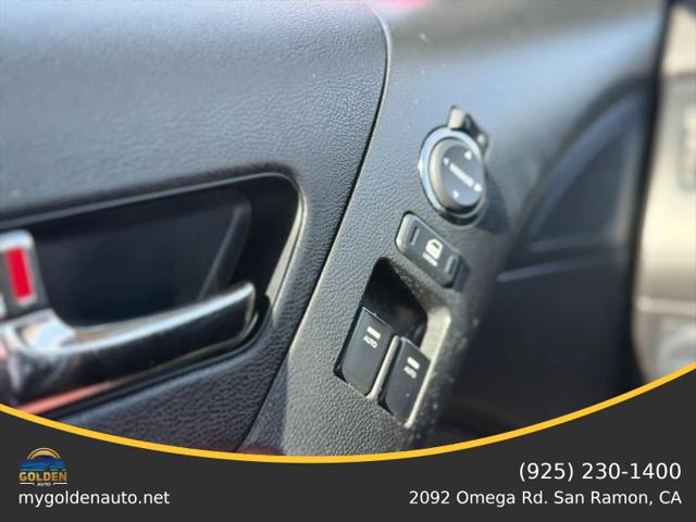 2011 Hyundai Genesis Coupe 3.8 Grand Touring