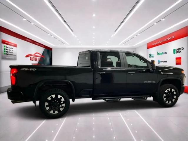 2020 Chevrolet Silverado 2500HD 4WD Crew Cab Standard Bed Custom