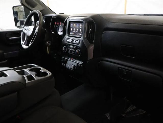 2020 Chevrolet Silverado 2500HD 4WD Crew Cab Standard Bed Custom