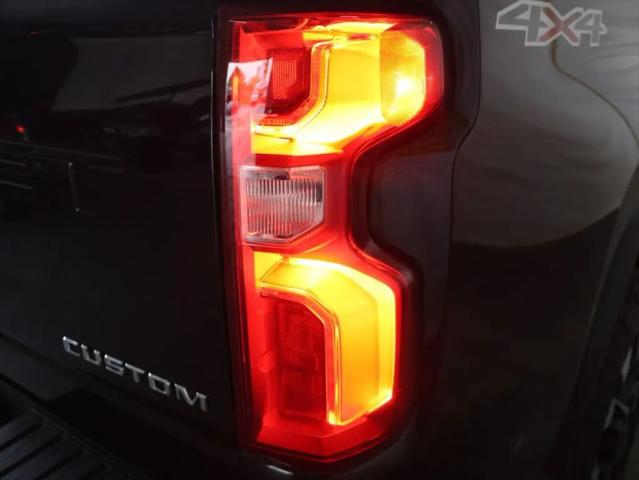2020 Chevrolet Silverado 2500HD 4WD Crew Cab Standard Bed Custom