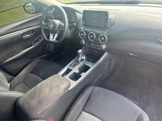 2020 Nissan Sentra SV Xtronic CVT