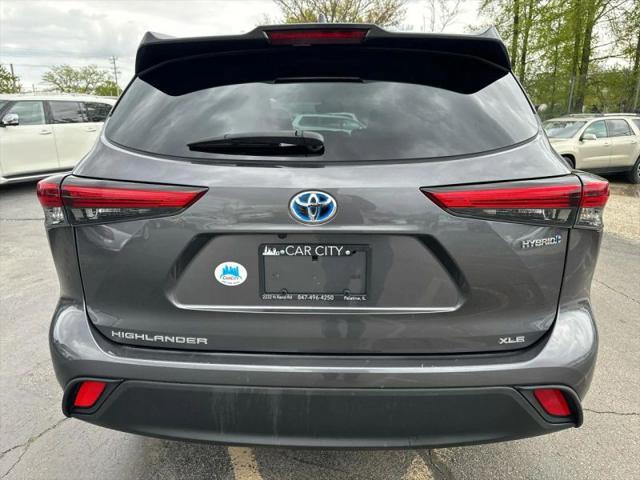 2022 Toyota Highlander Hybrid XLE
