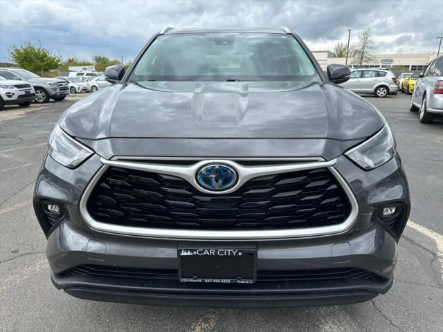 2022 Toyota Highlander Hybrid XLE