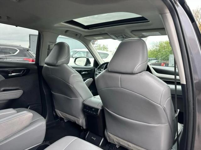 2022 Toyota Highlander Hybrid XLE