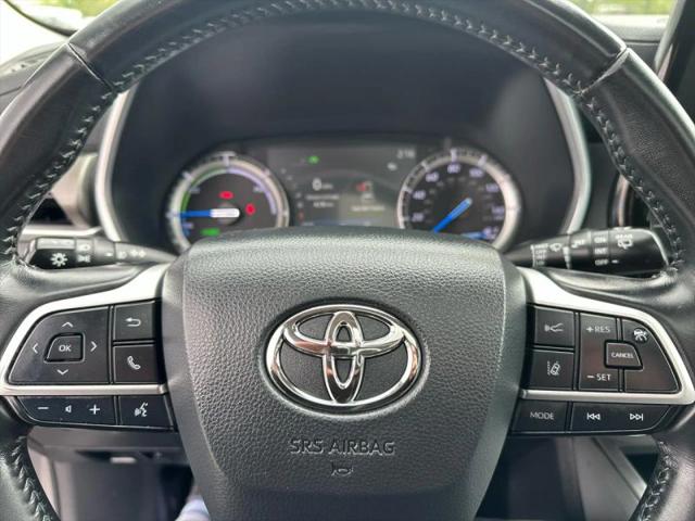 2022 Toyota Highlander Hybrid XLE
