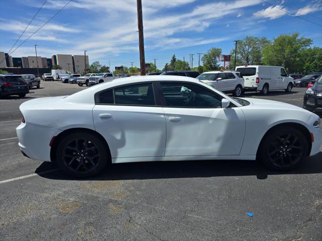 2020 Dodge Charger SXT RWD