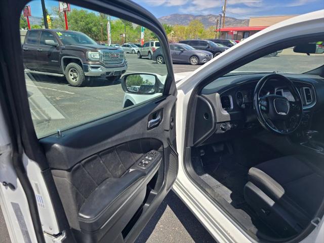 2020 Dodge Charger SXT RWD