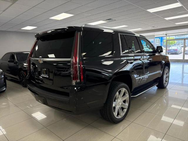 2018 Cadillac Escalade Luxury