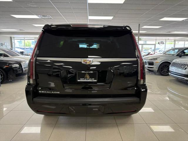 2018 Cadillac Escalade Luxury