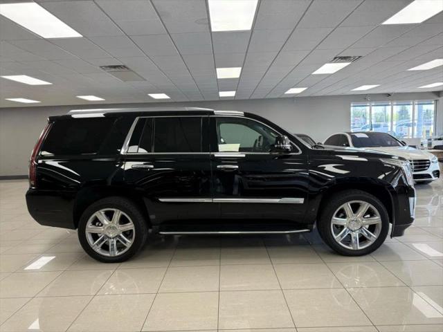 2018 Cadillac Escalade Luxury