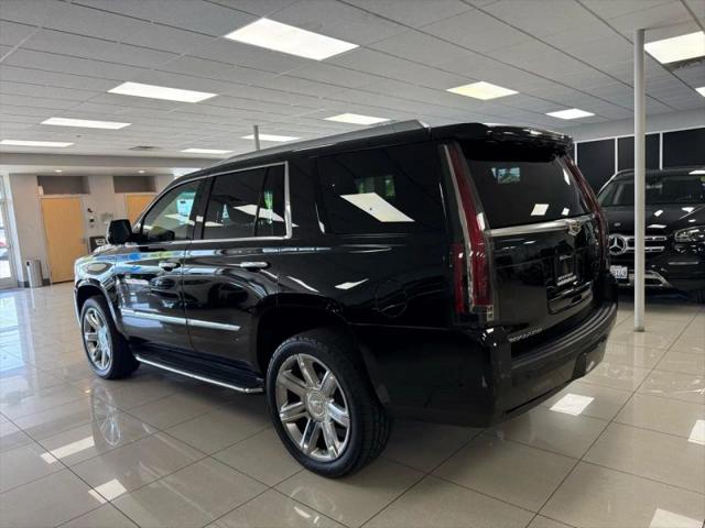 2018 Cadillac Escalade Luxury