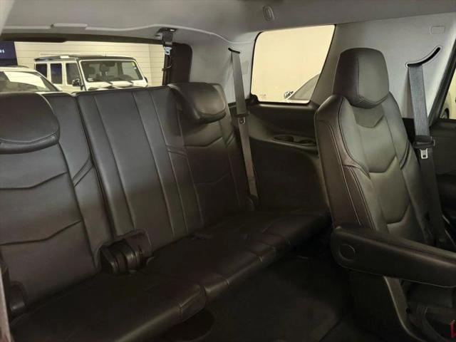 2018 Cadillac Escalade Luxury