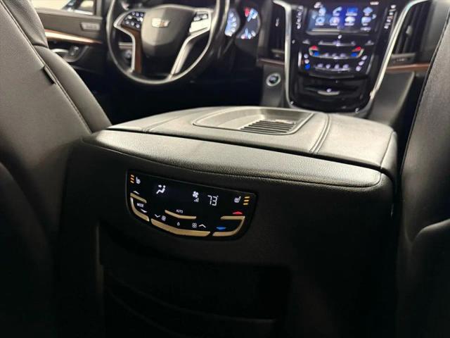 2018 Cadillac Escalade Luxury