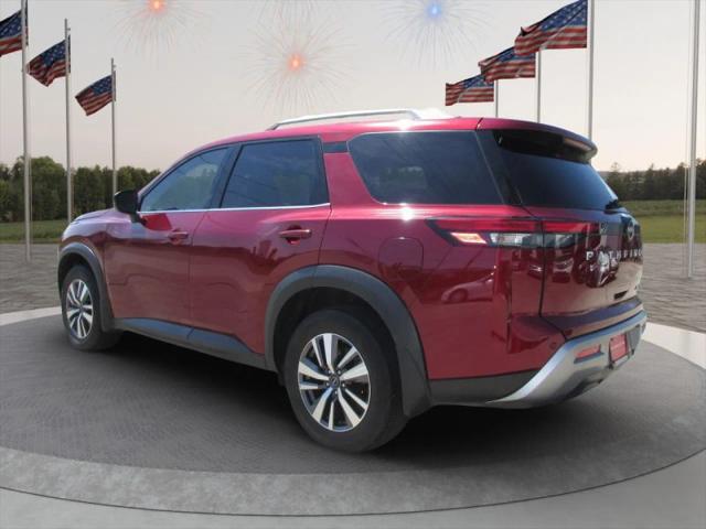 2024 Nissan Pathfinder SL 4WD