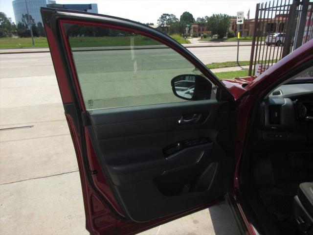 2024 Nissan Pathfinder SL 4WD