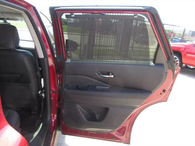 2024 Nissan Pathfinder SL 4WD