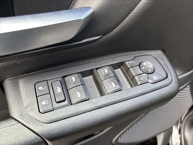 2026 Ram 1500 Express Crew Cab 4x4 5'7" Box