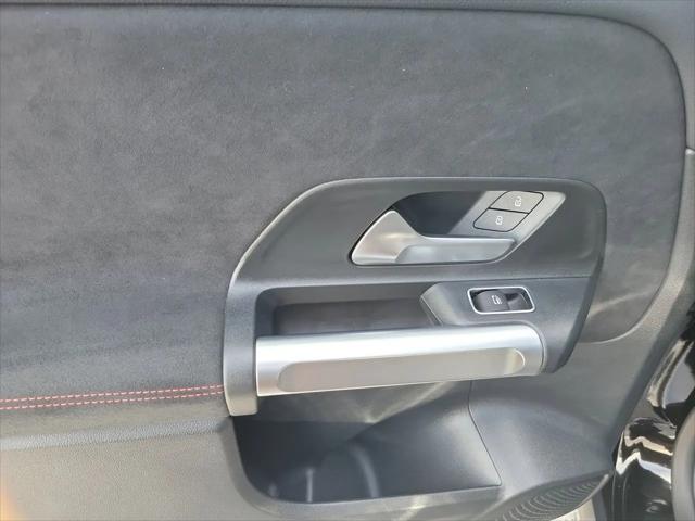 2024 Mercedes-Benz GLB GLB 250