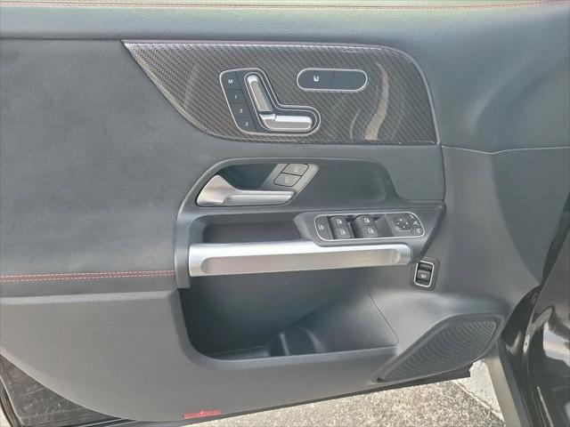 2024 Mercedes-Benz GLB GLB 250