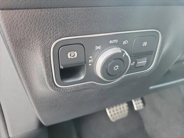 2024 Mercedes-Benz GLB GLB 250