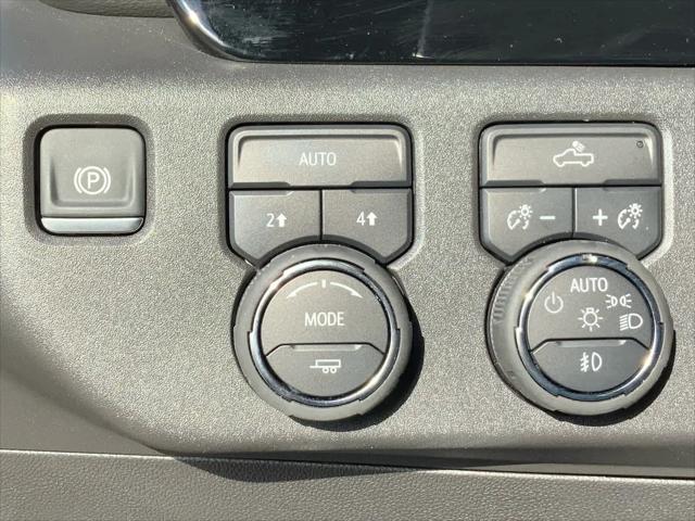 2025 Chevrolet Silverado 1500 4WD Crew Cab Short Bed RST