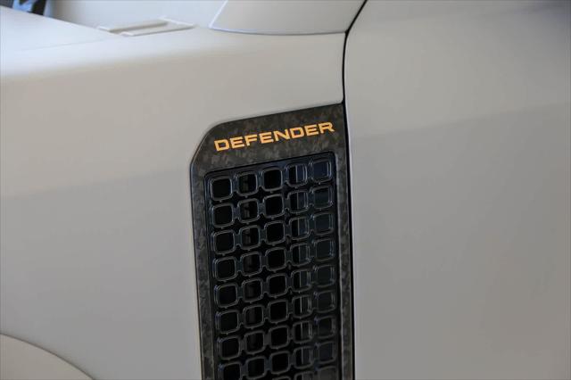 2026 Land Rover Defender P635 OCTA