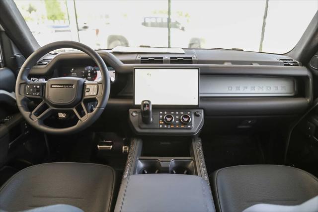 2026 Land Rover Defender P635 OCTA