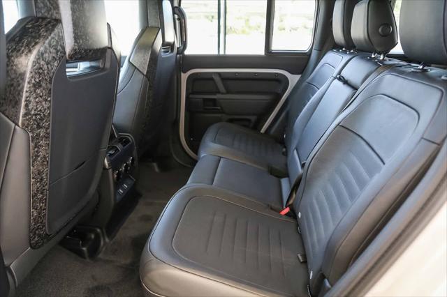 2026 Land Rover Defender P635 OCTA