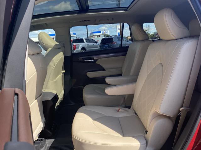 2021 Toyota Highlander Platinum