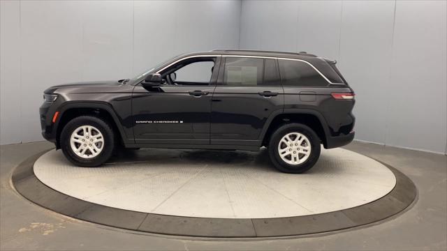 2024 Jeep Grand Cherokee Laredo 4x4